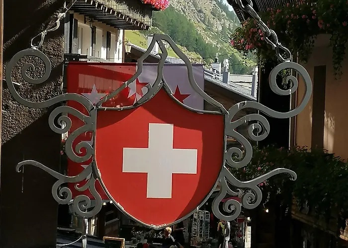 Petit Helvetia Budget Hotel